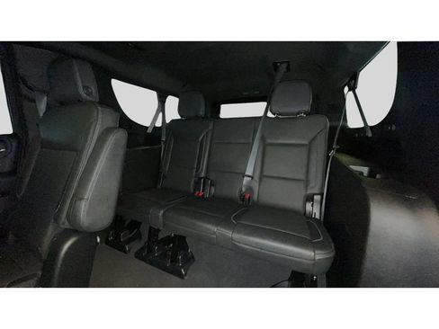 Used 2023 GMC Yukon XL Denali AWD/4WD image 17