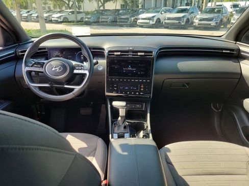 Used 2023 Hyundai Santa Cruz SEL Premium AWD/4WD image 12