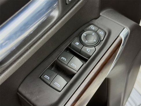 Used 2019 GMC Sierra 1500 SLT w/ SLT Premium Package AWD/4WD image 24