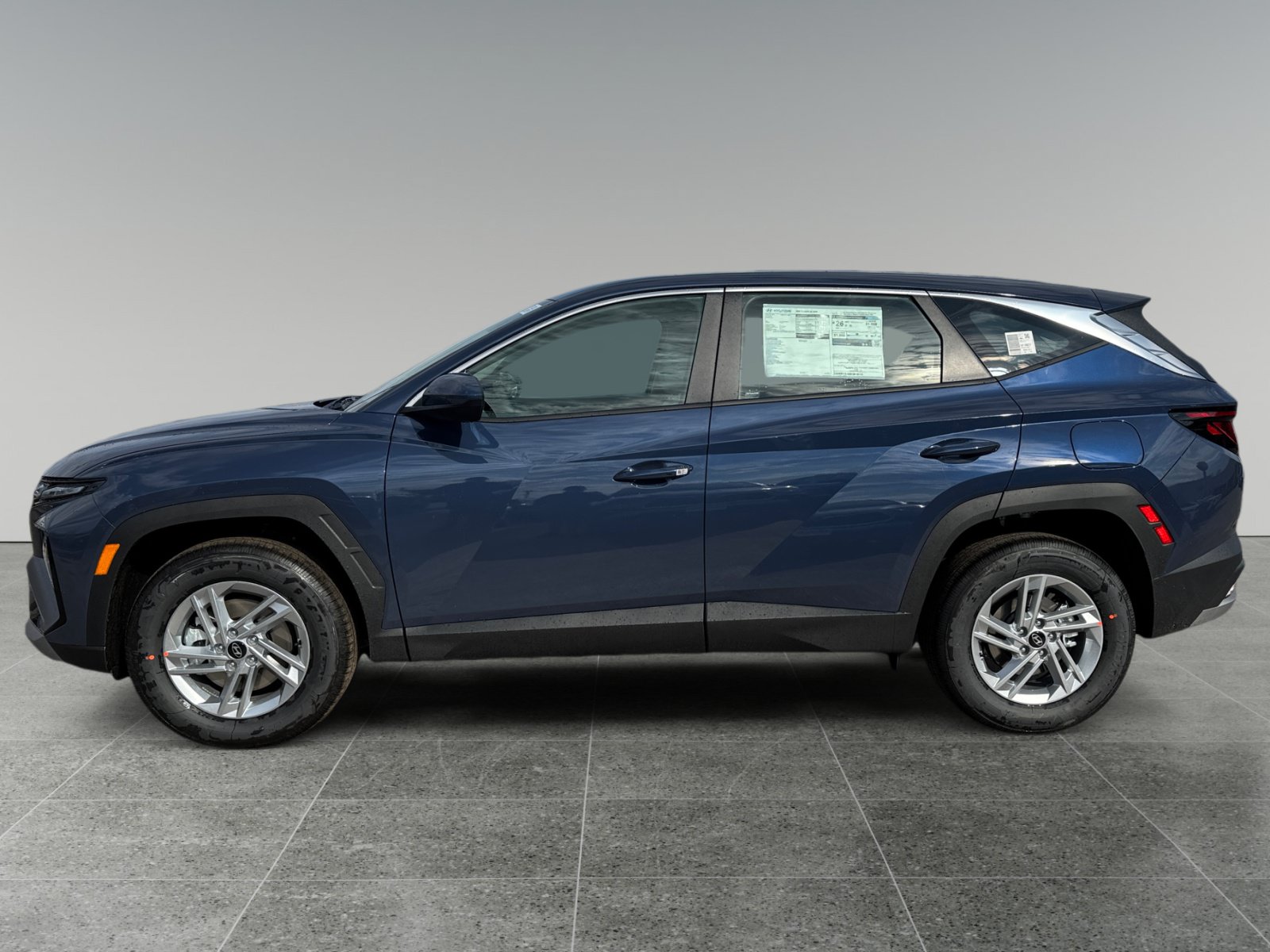 New 2026 Hyundai Tucson SE AWD/4WD image 2