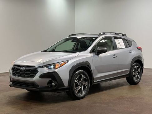 Used 2024 Subaru Crosstrek 2.0i Premium AWD/4WD image 7