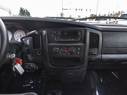 Used 2005 Dodge Ram 2500 Truck SLT w/ Trailer Tow Group image 25