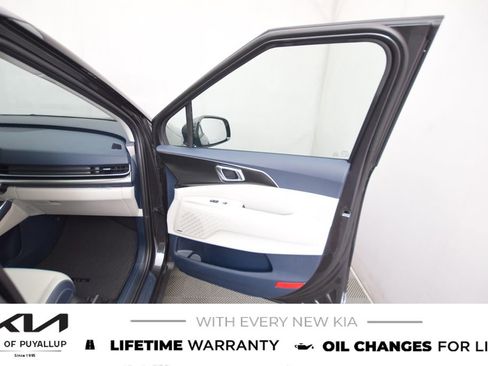 New 2026 Kia Carnival SX Prestige FWD image 15