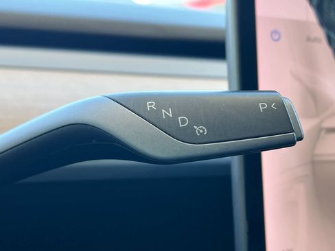 Used 2019 Tesla Model 3 Long Range image 22