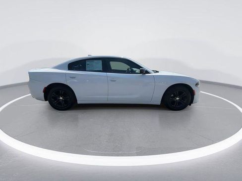 Certified 2023 Dodge Charger SXT image 9