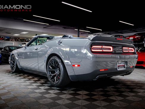 Used 2023 Dodge Challenger SRT Hellcat w/ Plus Package image 2
