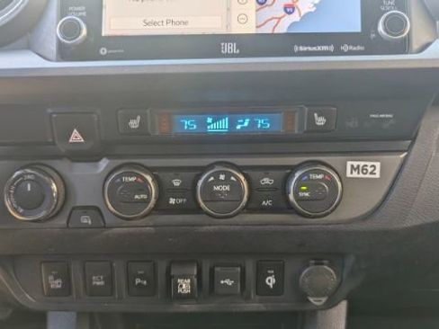 Used 2020 Toyota Tacoma TRD Sport image 34