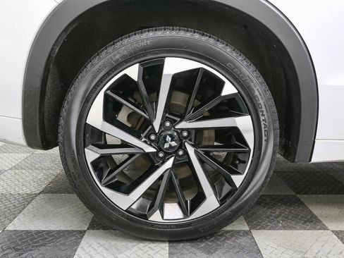 Used 2024 Mitsubishi Outlander 4WD Plug-In Hybrid image 18