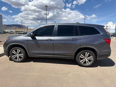 Used 2017 Honda Pilot EX-L image 2