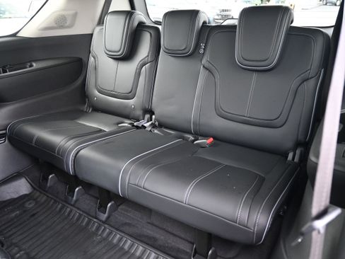 Used 2025 INFINITI QX80 Sensory AWD/4WD image 31