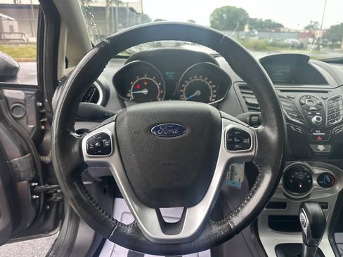 Used 2016 Ford Fiesta SE FWD image 15