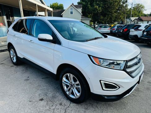 Used 2018 Ford Edge Titanium w/ Cold Weather Package AWD/4WD image 1