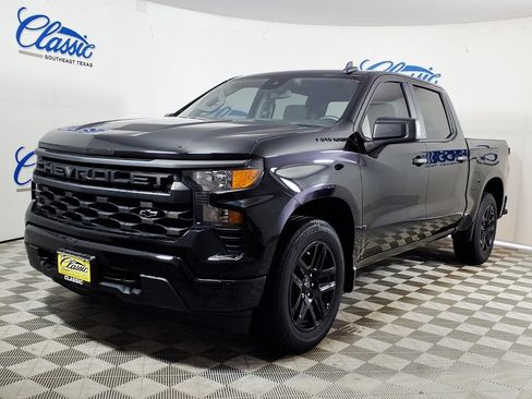 Used 2023 Chevrolet Silverado 1500 Custom w/ LPO, Dark Essentials Package RWD image 6