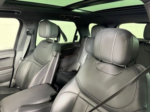 Certified 2023 Land Rover Range Rover Sport SE Dynamic image 6