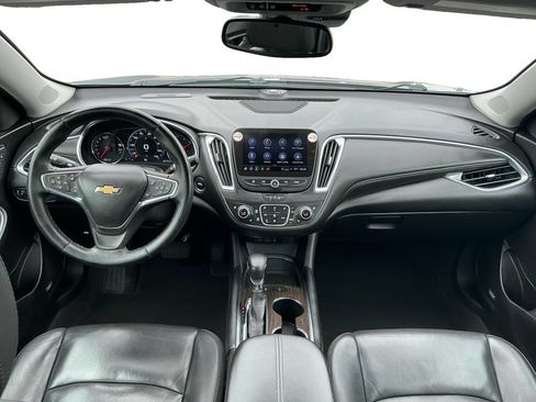 Used 2024 Chevrolet Malibu LT FWD image 17