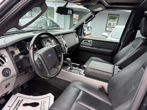 Used 2012 Ford Expedition Limited AWD/4WD image 10