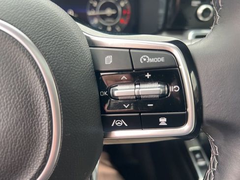 Used 2023 Kia Sorento SX image 64