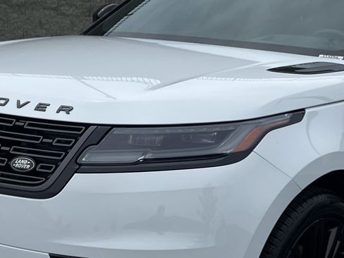 Certified 2026 Land Rover Range Rover Velar Dynamic SE AWD/4WD image 12