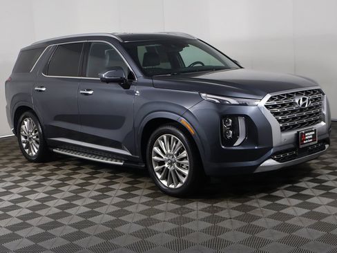 Used 2020 Hyundai Palisade Limited image 2