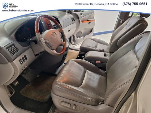 Used 2007 Toyota Sienna FWD image 24