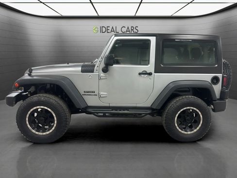 Used 2014 Jeep Wrangler Sport AWD/4WD image 8