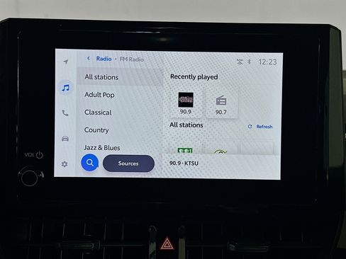Used 2024 Toyota Corolla LE image 19