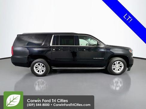 Used 2019 Chevrolet Suburban LT AWD/4WD image 20