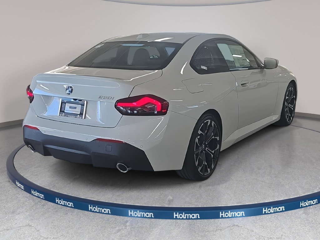 Used 2026 BMW 230i Coupe w/ Convenience Package RWD image 4