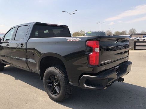 Used 2021 Chevrolet Silverado 1500 LT Trail Boss w/ Bed Protection Package AWD/4WD image 12