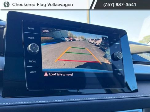 New 2026 Volkswagen Taos SEL AWD/4WD image 38
