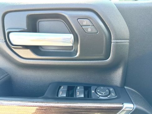Used 2023 Chevrolet Silverado 2500 LT w/ Convenience Package AWD/4WD image 22