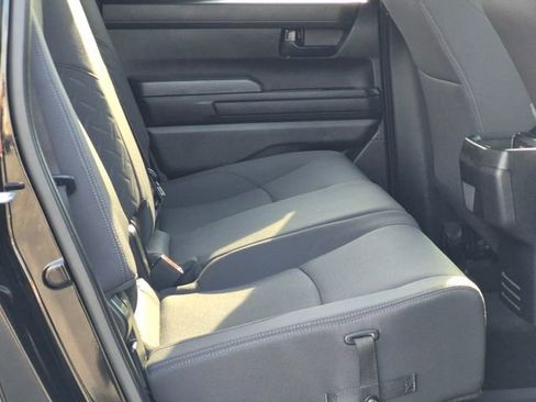 Used 2025 Toyota Tacoma SR w/ SR Upgrade Package image 17