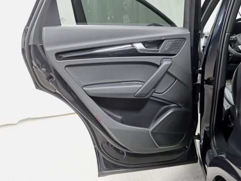 Used 2019 Audi Q5 2.0T AWD/4WD image 36