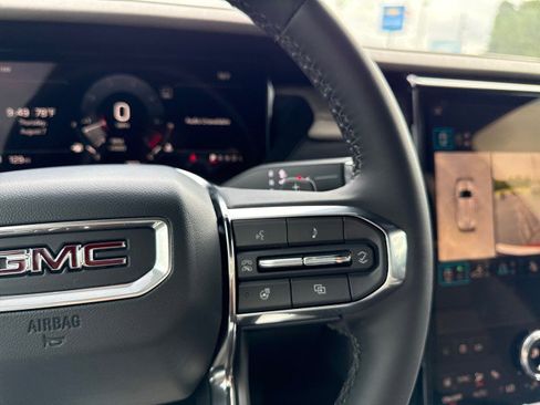 New 2025 GMC Acadia Elevation w/ Elevation Premium Package image 34