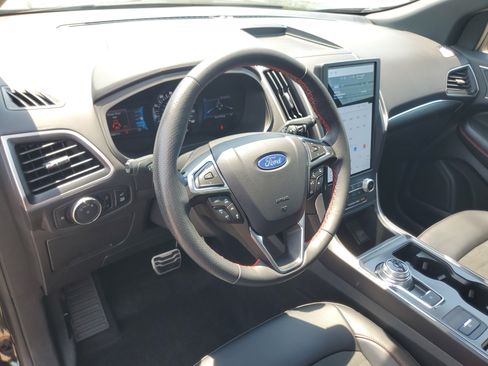 Used 2024 Ford Edge ST-Line AWD/4WD image 13