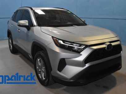 Used 2025 Toyota RAV4 XLE w/ Convenience Package