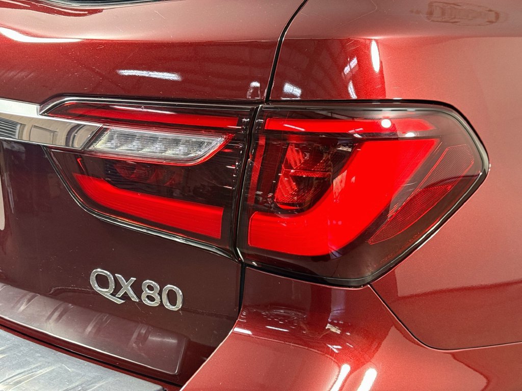 Certified 2022 INFINITI QX80 Luxe w/ Cargo Package AWD/4WD image 36