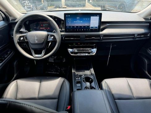 New 2024 Lincoln Corsair Grand Touring w/ Equipment Group 301A AWD/4WD image 9