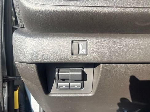 Used 2026 Chevrolet Colorado Trail Boss AWD/4WD image 21