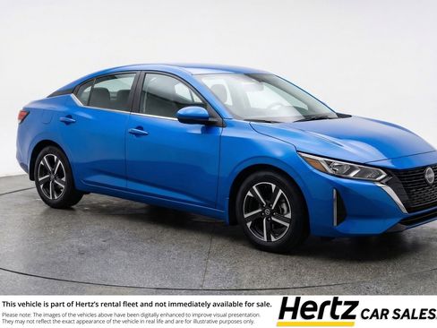 Used 2025 Nissan Sentra SV FWD image 1