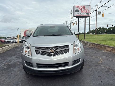 Used 2011 Cadillac SRX Luxury image 2