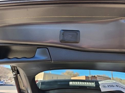 Used 2022 Toyota RAV4 TRD Off-Road image 11