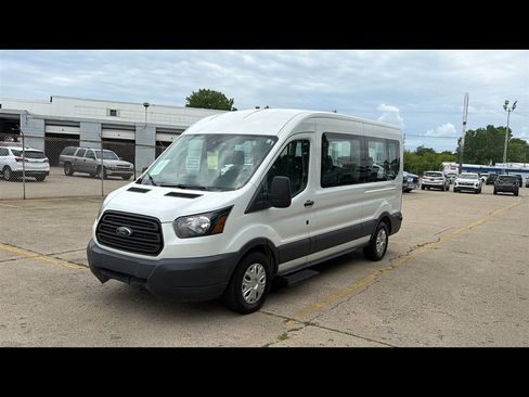 Used 2018 Ford Transit 350 XL RWD image 2
