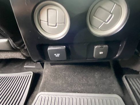 Used 2013 Ford F150 FX4 w/ FX Appearance Pkg AWD/4WD image 41