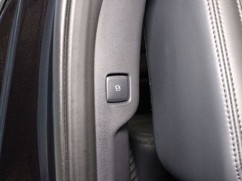 Used 2024 Lincoln Navigator Reserve image 31