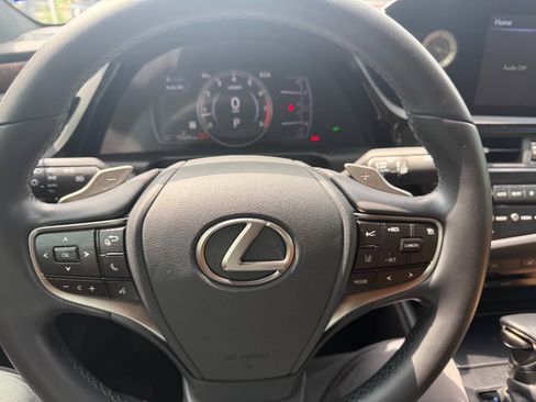 Used 2022 Lexus ES 350 w/ Premium Package FWD image 14