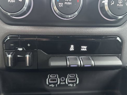 Used 2022 RAM 1500 Big Horn image 30
