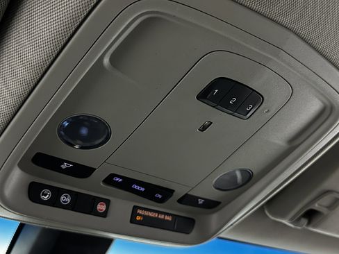 Used 2019 Cadillac CTS RWD image 17