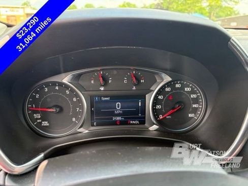Used 2024 Chevrolet Equinox LT w/ LPO, Floor Liner Package FWD image 17
