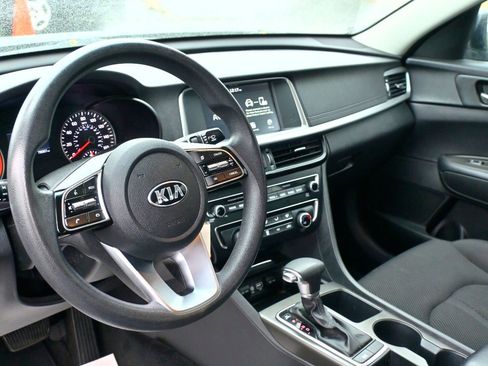 Used 2019 Kia Optima LX image 20